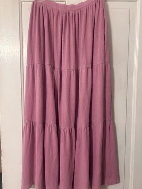 Sundry Tiered Maxi Skirt in Dusty Rose Pink